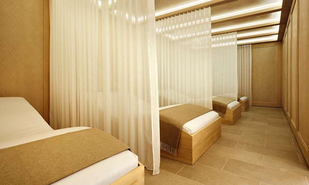 Hotel Aman Le Melezin Courchevel Udogodnienia zdjęcie